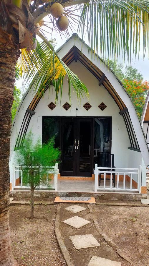 Meno Lodge Gili Meno Dış mekan fotoğraf